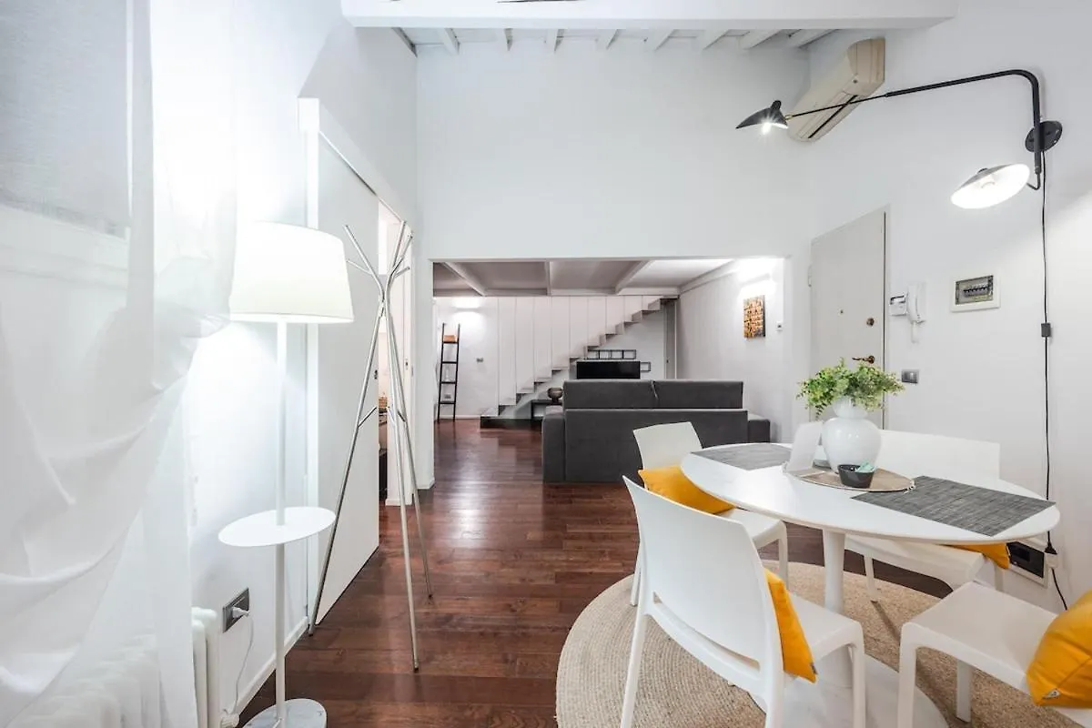 Ghirlandina Loft - In The Historic Center Of Modena Apartment Italy